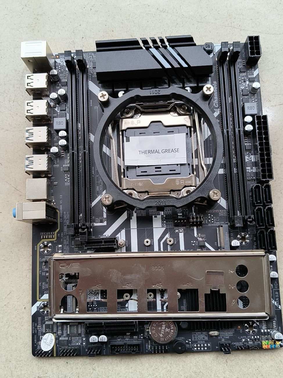 X99d3m4 brand new motherboard, original C612 chipset, 4 memory channels, supports up to 128g, 8-phase power supply, gigabit network card, brand new not yet installed. There is no such thing as a highly cost-effective 4-channel x99 motherboard, priced as a motherboard