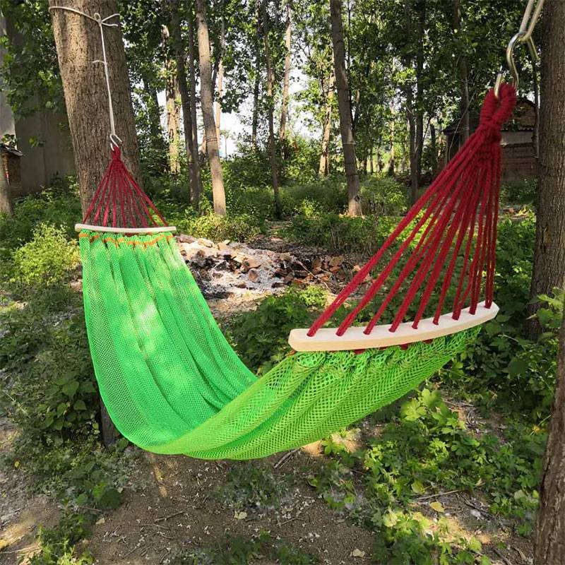 Portable Mesh Hammock with Anti-Tip Spread Bars, Breathable Ice Net Swing, 260x130cm Outdoor Camping Hammock with Ropes & Storage Bag, Lightweight for Hiking, Travel, Patio & Backyard
