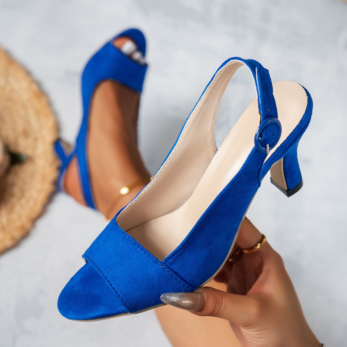 2025 Summer New Style European American Style Suede Slide Sandals Women's Plus Size Block Heel Open Toe Cross-Border High Heelsblue