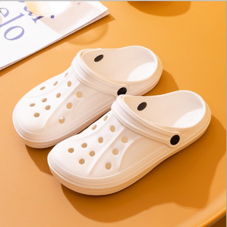 2023 New women's Dongdong shoes comfortable home breathable women's slippers lightweight non slip women's sandals