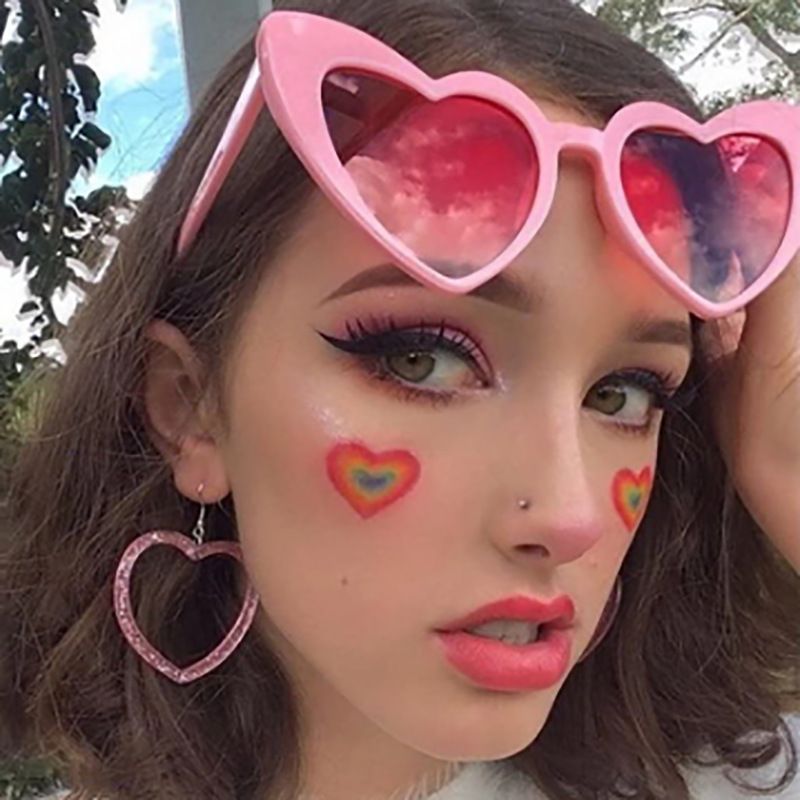 S8317 Party Glasses Cat Eye Ladies Brand Designer Sunglasses Colorful Heart Frame beach Shaped Retro Uv400 Women Sun Glasses