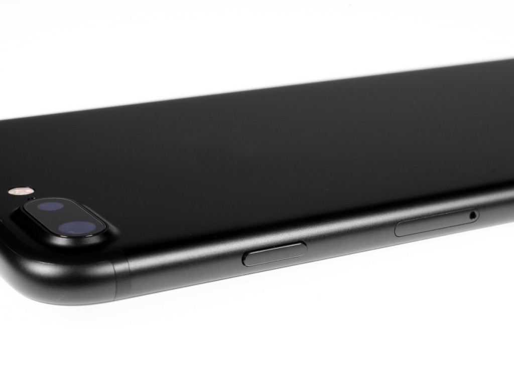 Apple iPhone 7Plus 64GB/128GB/256GB