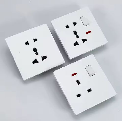 High-Quality Wall White PC Three-pin Sockets and Light Switches UK Double Socket Switches
