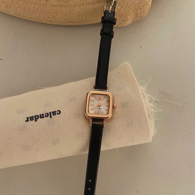 Fashion simple ins style small square watch student female temperament college style literary small dial thin belt 2008