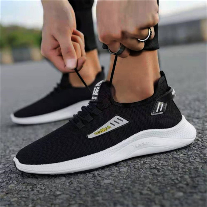 September 2021 Ghana hot-selling fashionable men's shoes sneakers sport shoes running shoes