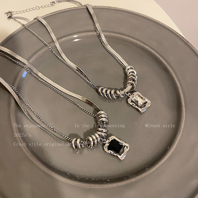 32423 Fashion Jewelry Hip Hop Titanium Steel Zircon Double Layer Necklace New Square Pendant Necklace Snake Chain