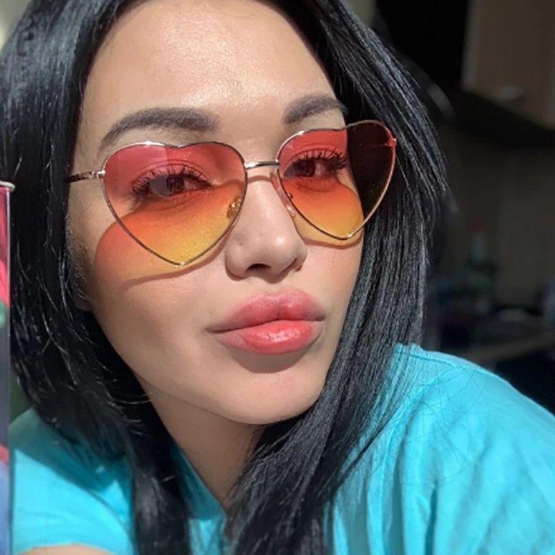 5501 Women's Autumn New Fashion Metal Love Sunglasses Beach Sun Protection Sunglasses