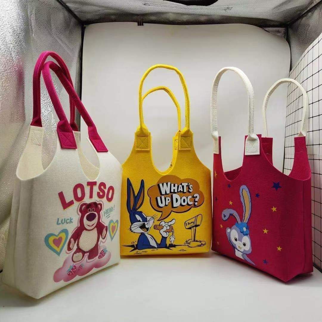Canvas Tote Bag, Licensing Partners Disney's Mickey Mouse, Minnie, Sponge Bob, Minions, Yoda, Stitch, Jack, Peanuts, Canvas Tote Bag