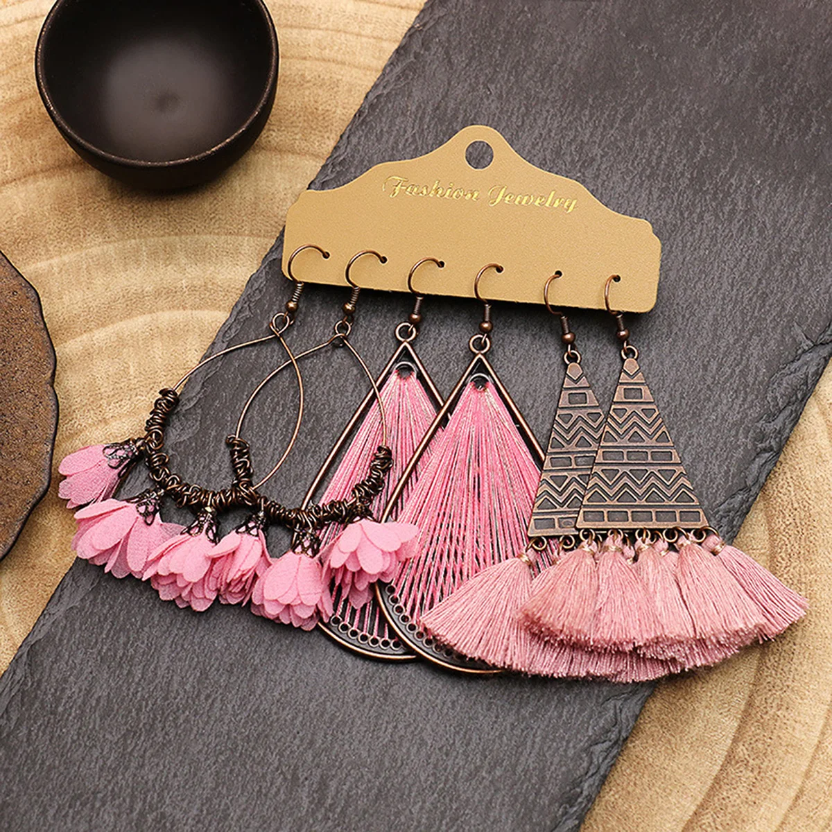 6 women's retro tassel combination earrings paired with bohemian style earrings and fashionable fashion accessories