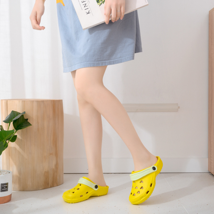 Summer Dongdong shoes garden shoes hollow cute Dongdong shoes women's beach shoes non slip breathable sandals