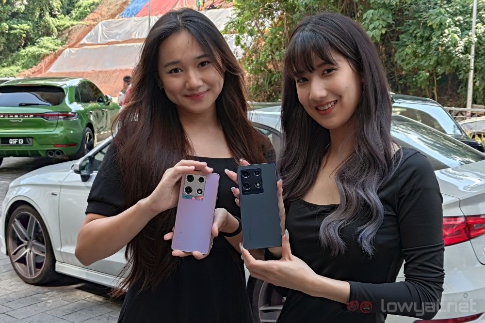 Infinix Note 30 pro 4G (256 GB) + (16 GB RAM)- Magic Black