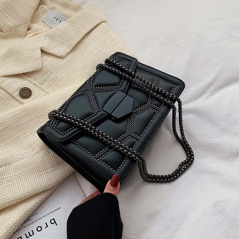 Black bag women's bag 2024 new fashion Korean version chain shoulder cross PU small square bag