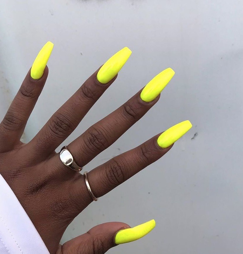 JP863 24 Pcs Glossy Press on Nails, Super Long Coffin Fake Nails, Full Cover Artificial False Nails for Women and Girls
