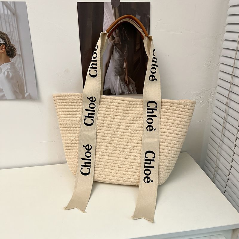 Straw Bag Bag Women's Large Capacity Resort Beach Bag Woven Vegetable Basket Commuter Tote Bucket Bagwhite