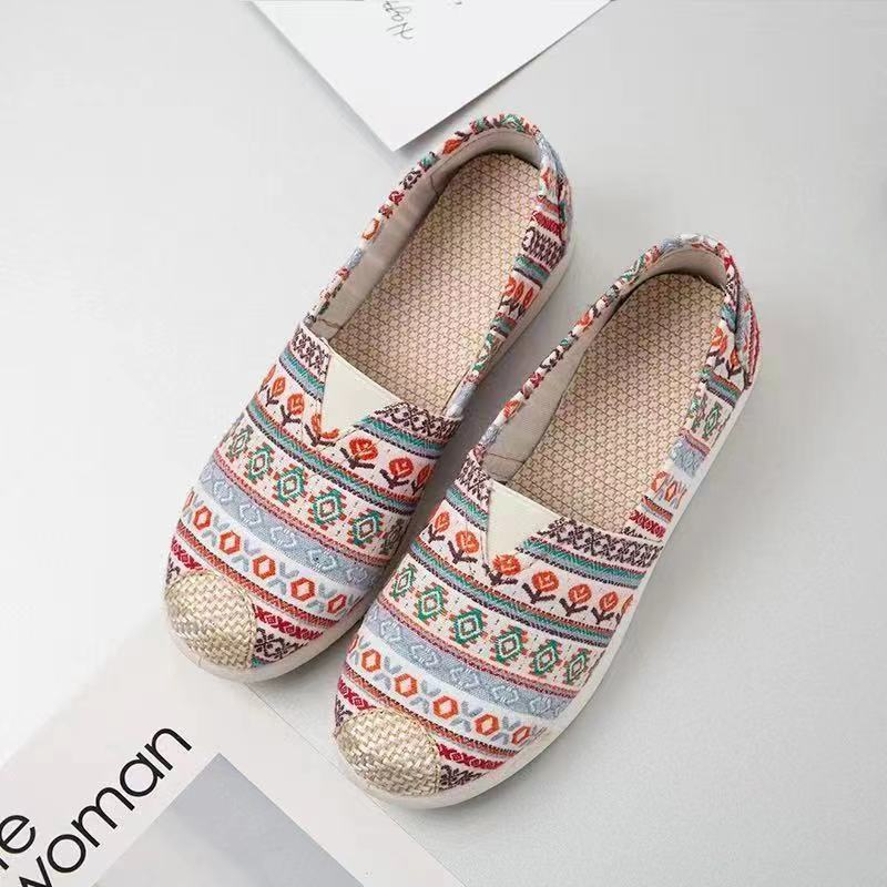 Cloth shoes women's soft bottom loafers canvas shoes comfortable fisherman shoes Korean version all-match