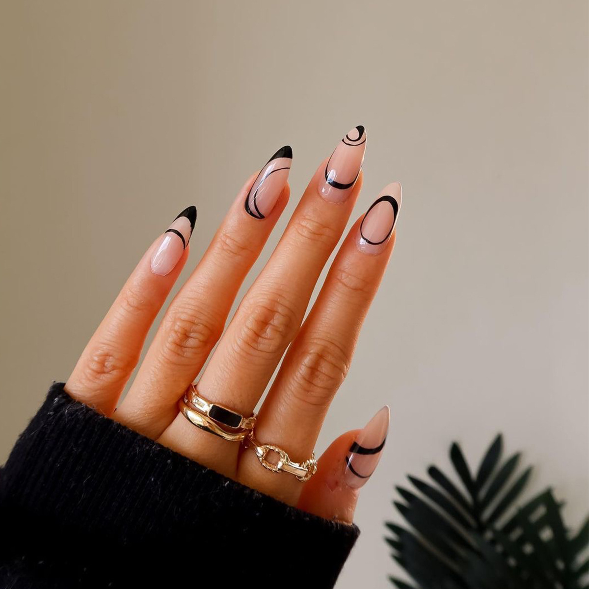 JP1420 24 Ppcs French Tip Press on Nails Fake Nails Medium Stiletto Acrylic Full Cover False Nails with Designs for Women and Girls