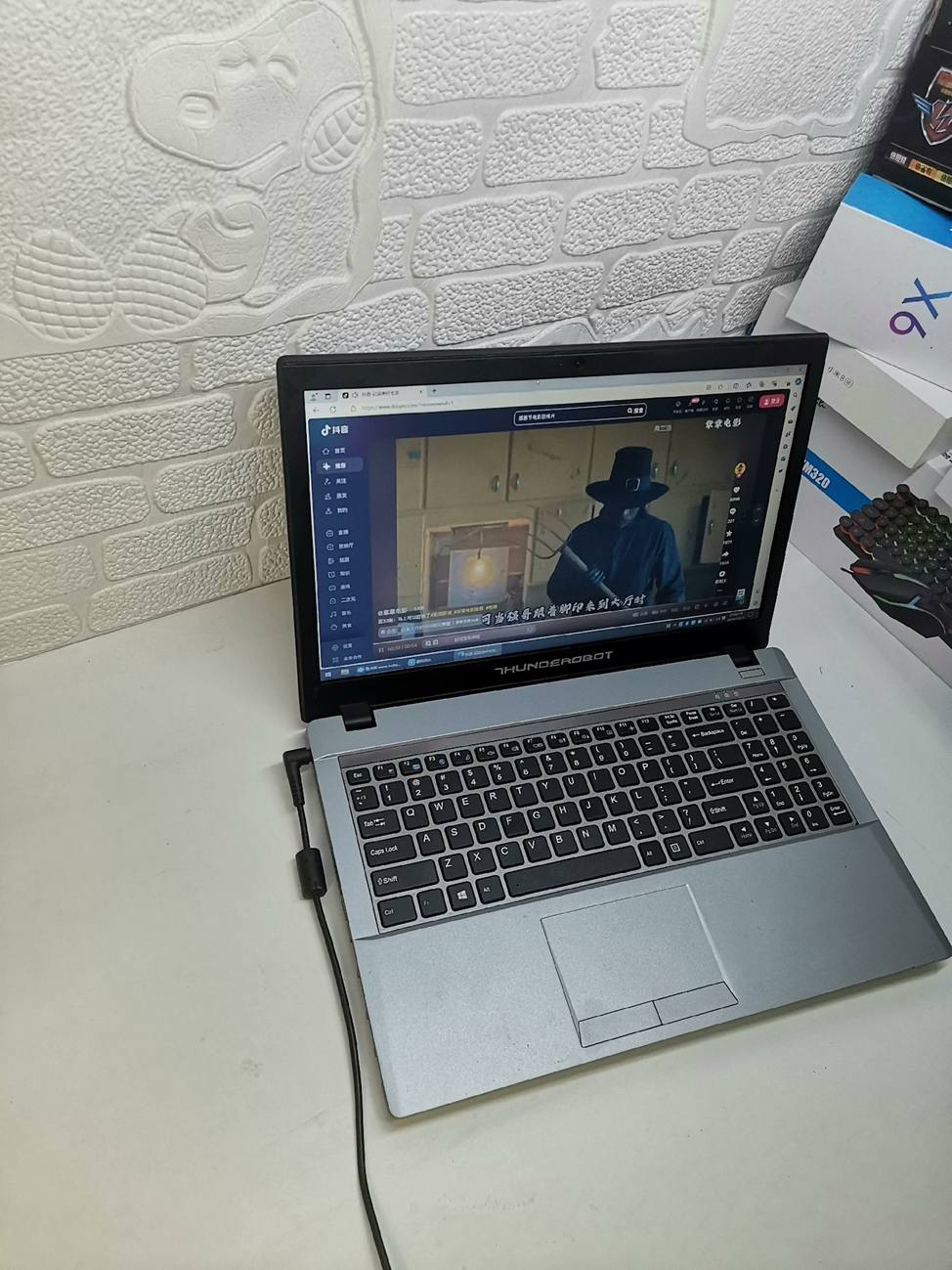 High-end gaming laptop Thundergod i7 quad-core eight-thread standard voltage learning entertainment drawing cad ps office 15 【Lowest Price Online】