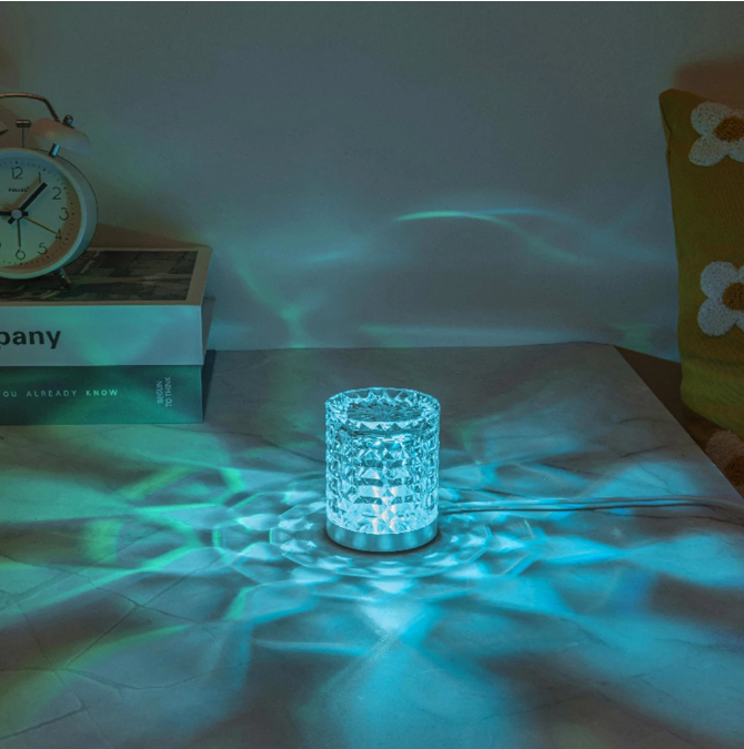 Mini Diamond Atmosphere Desk Lamp USB Plug Decorative Desk Lamp Bedroom Bedside Bar Crystal Lamp Gift Night Lamp