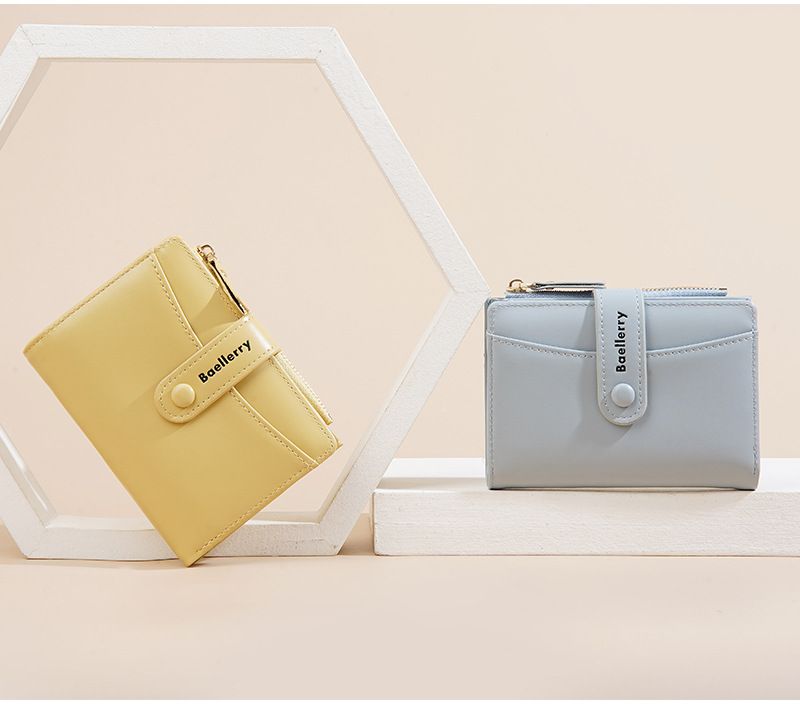 Women's Short Wallet Elegant Premium Design Student Coin Purse Stylish Card Holder
