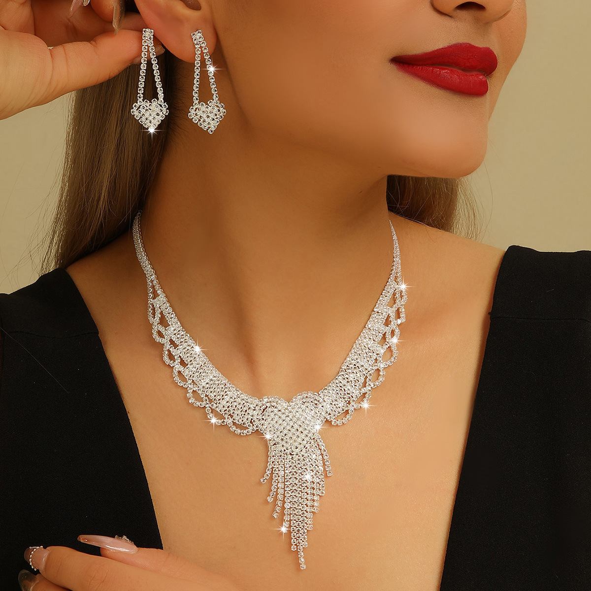Glam Full Paved Cubic Zirconia Heart Tassel Necklace Earrings 2Pcs Jewelry Set Adjustable 32-47cm Chain Sweet Fresh Waterdrop Design Sparkly Rhinestone Bridal Ornaments Elegant Wedding Banquet Evening Gown Matching Eco-friendly Fine Craft Formal Party Women Fashion Dress Accessories Gift
