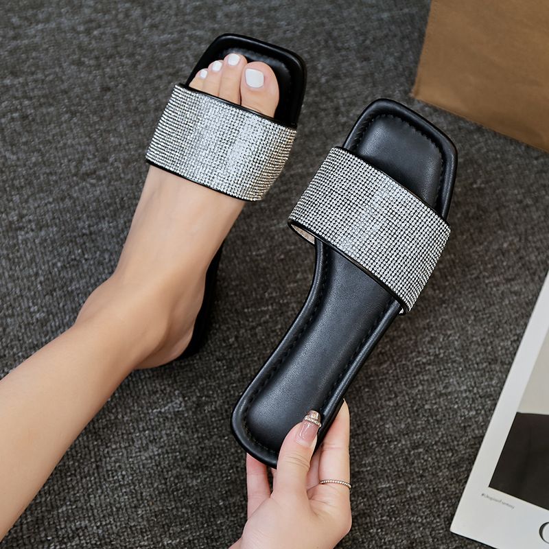 Square head flat flat comfortable slippers 2024 new women's drag outside to wear Europe and the United States large size leisure beach sandals 993