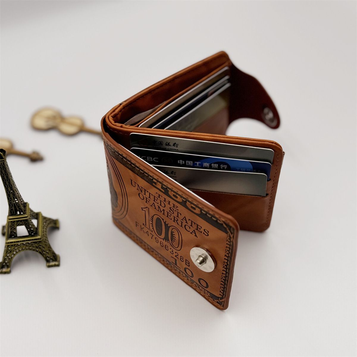 Men's Wallet with US Dollar Pattern – Bestselling Ultra-Light PU Wallet, Multifunctional Vintage Style with Multiple Card Slots and Premium Look