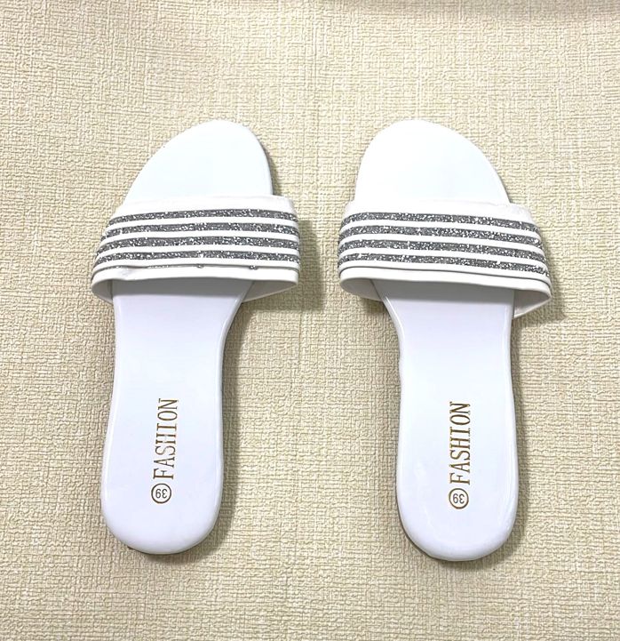 Ladies outdoor summer casual fashion glitter design easy wear slip-on sandals slippers 