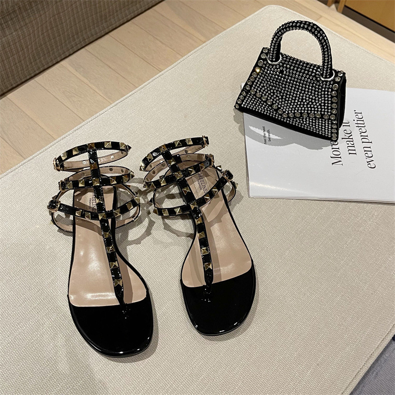 Women and Girls Square Nail One Line Buckle Strap Roman Flat Sandals Chuck Casual Kids Beach Shoes