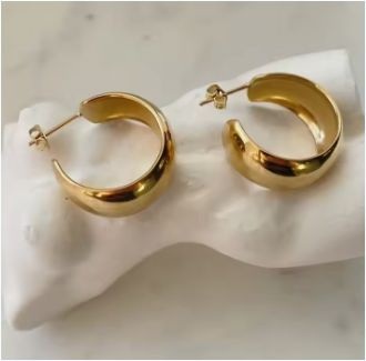 Eico The Latest European And American 18K Gold-Plated Smooth Semi-arc Women's Simple Earrings
