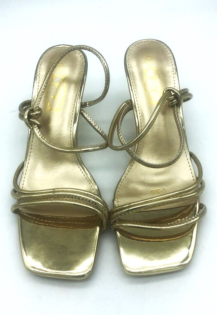 Women's square-toe heel golden color- fancy slip-on sandals- Super latest high-quality