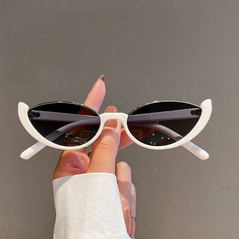 New Cat Eye Sun INS Glasses Simple and Avant garde Sunglasses
