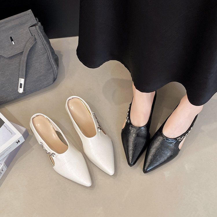 High-heeled women 2025 summer new pointy half bag thick heel sandals female bag head low heel shallow mouth all build slippers