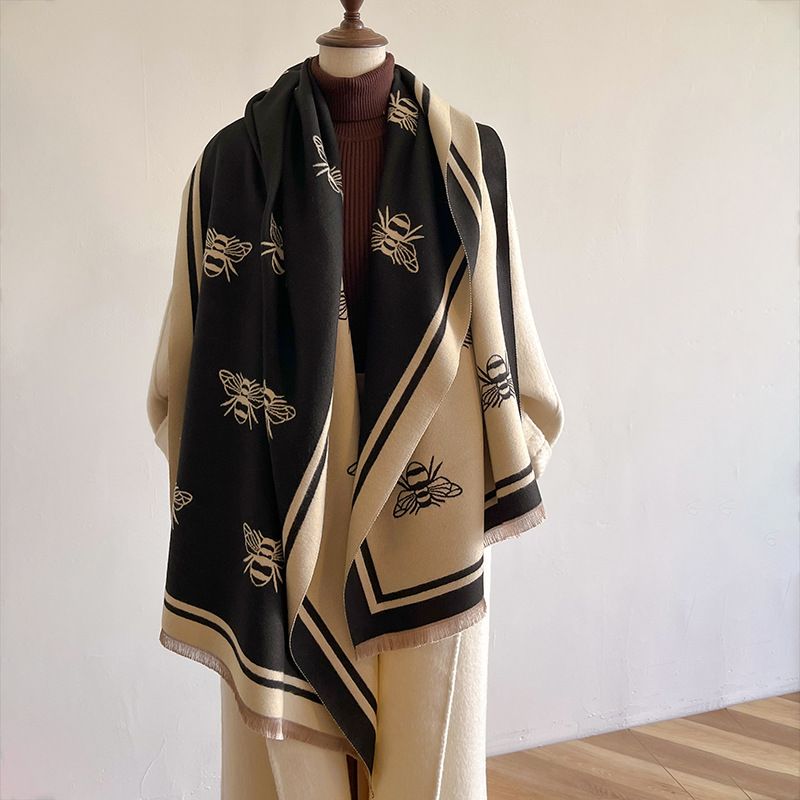 Women's Autumn/Winter New Bee Print Scarf Imitation Cashmere Shawl