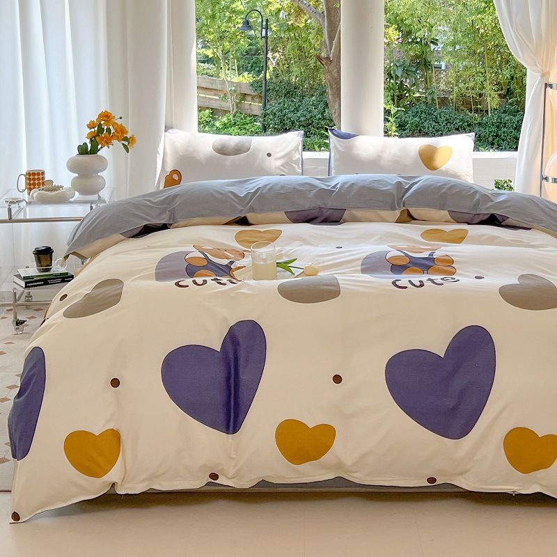 Four-piece single bed sheet set with ventilation fabric bedding for student dormitories. Three-piece set for all seasons. Simple design