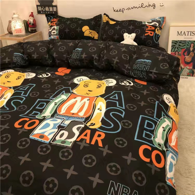 Bearbrick Bedsheets Soft Quilt Cover - 4 in 1 Bedding Textile & Decor