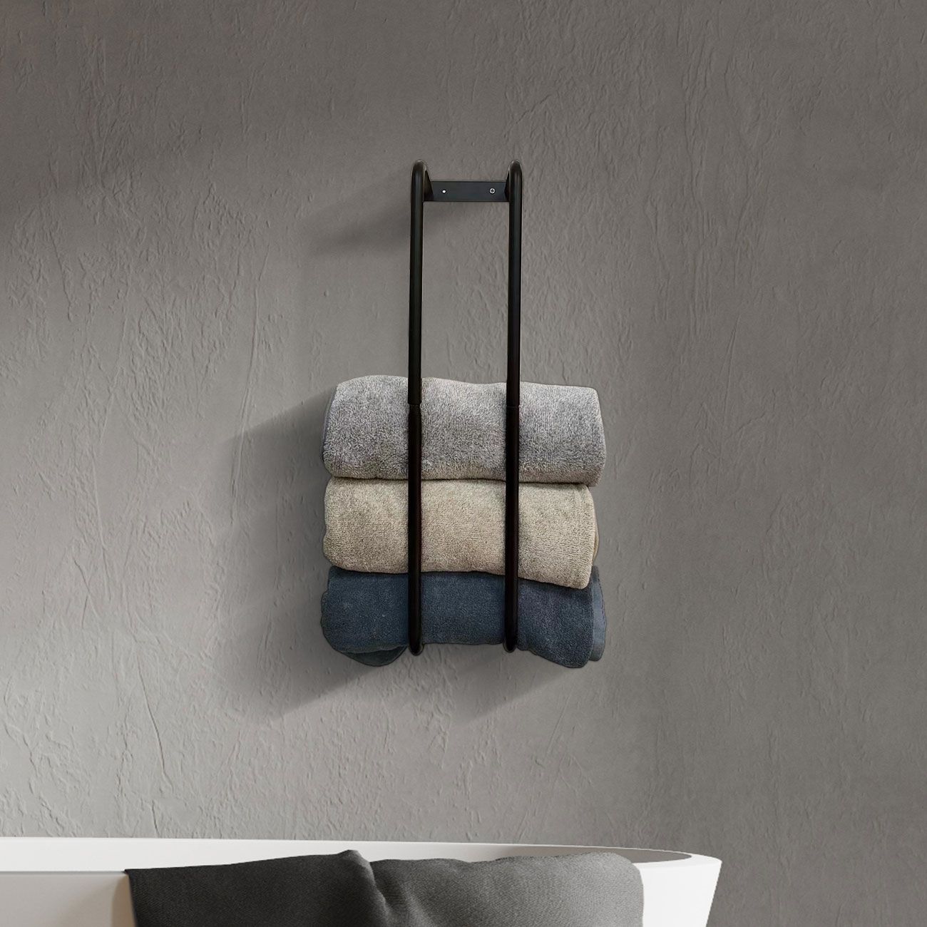 Towel Rack for Bathroom, Wall Mounted Stainless Steel Organizer, Bath Towel Holder Wall Towel Rack for Rolled Towels, for Modern Small Space Bathroom Towel Storage - Black