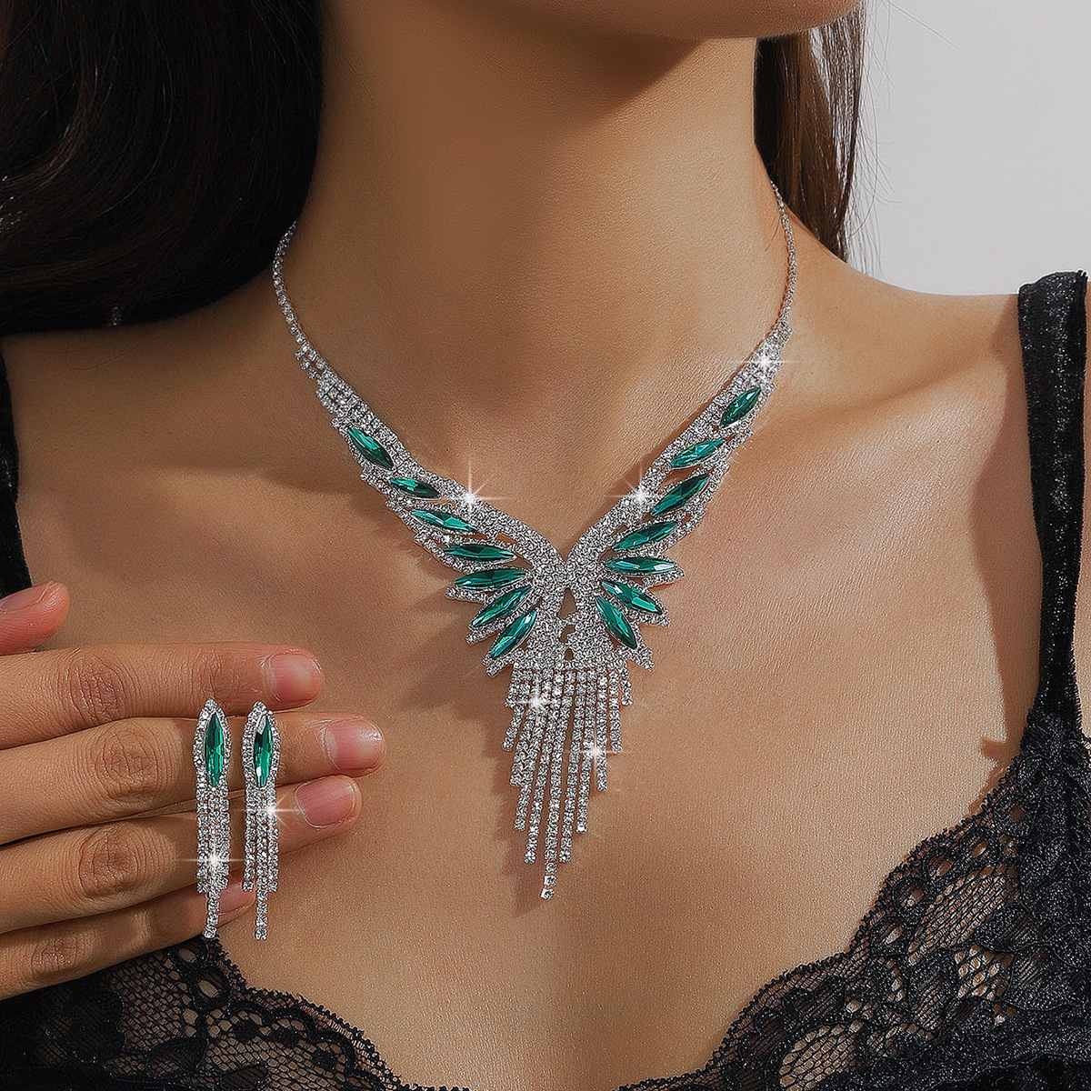 Stylish Alloy Necklace Jewelry Set, Classic All‑Match Formal Dress Accessory, Delicate Alloy Craftsmanship, Perfect Jewelry Ornament for Banquet, Dinner Party, Prom and Daily Dress‑Up.