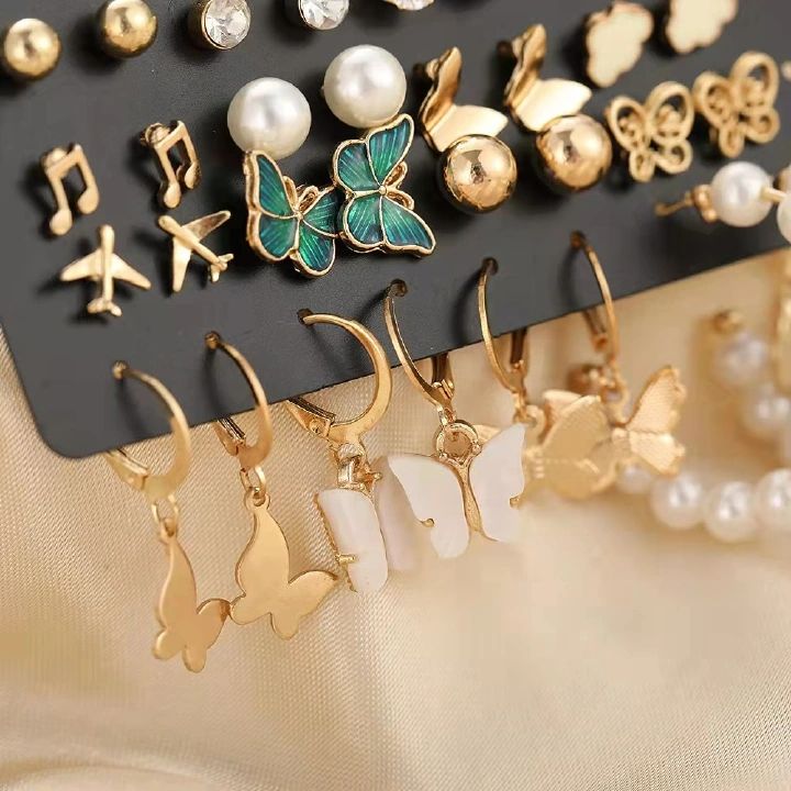 17 Pairs Fashion Stunning Earrings For Beautiful Girls Women's Fashion Accessories Jewellery Earrings Creative  Combination Note Pearl Breathtaking Earrings Sets