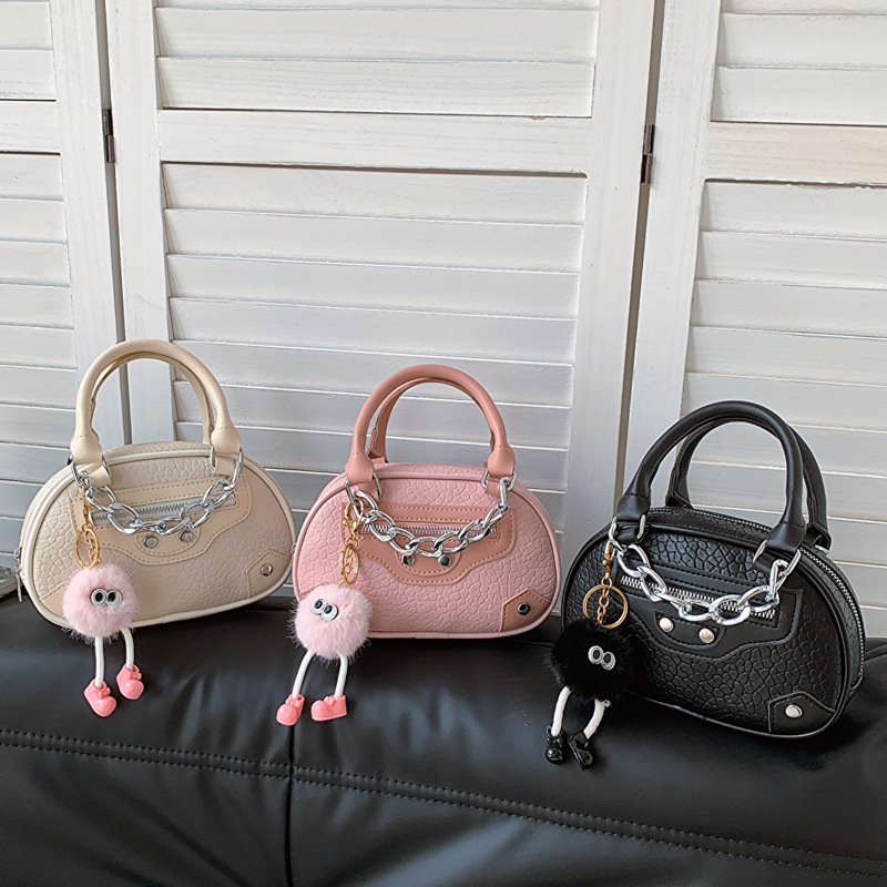 369-37050 Fashion PU Leather Ladies Handbags Rivets Square Underarm Bag Pure Color Shoulder Bags Metal Chain