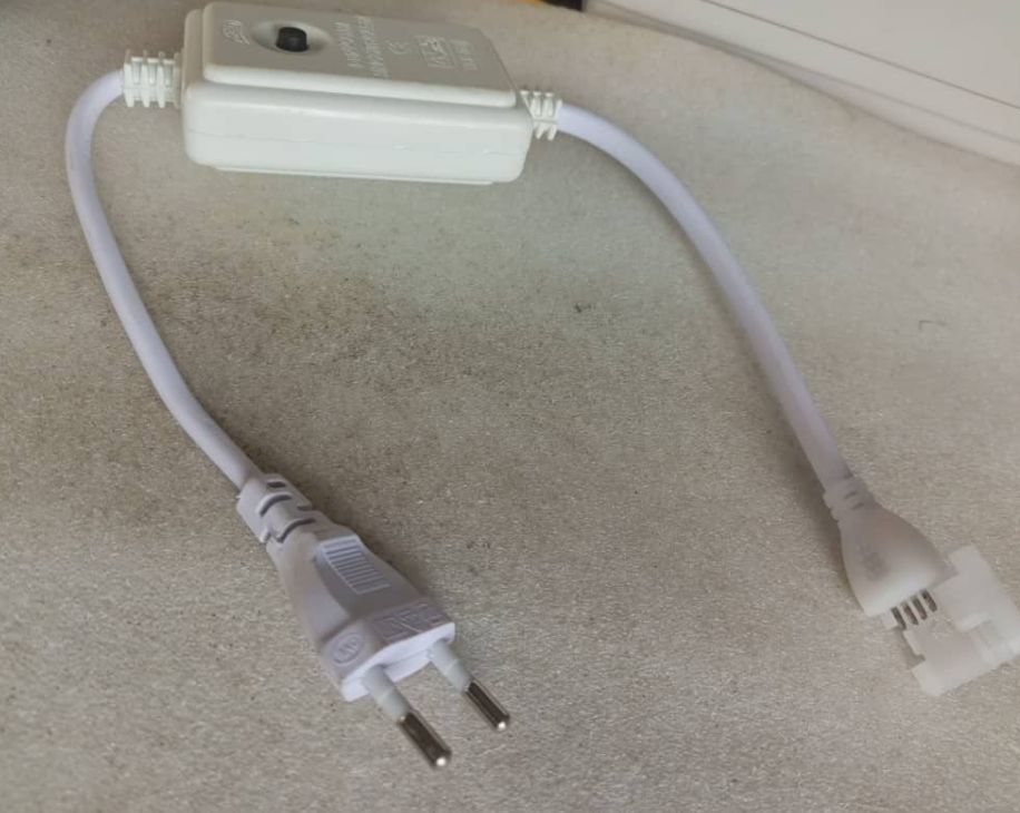 4 Pin 4 channel Led Button Controller for 5050 2835 LED grow Light strips power supply driver AC110v 220v dc 12v 24v With IN Built Pins