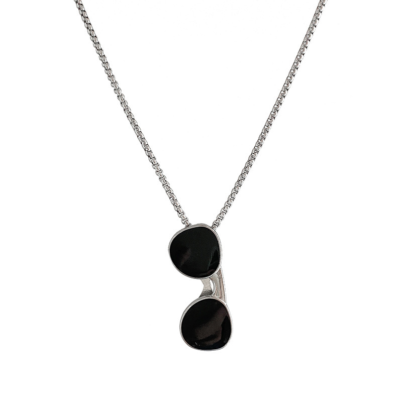 Simple glasses pendant trendy necklace