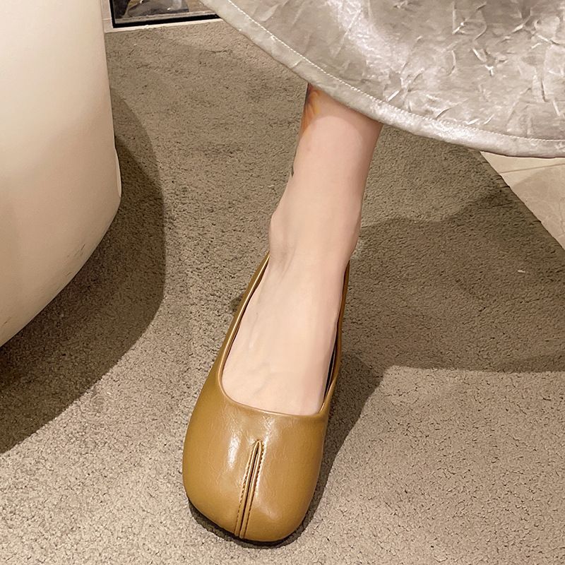 Women's Soft Leather Slip-On Flats - Breathable Comfort, Chic Design for Casual & Daily Wear

