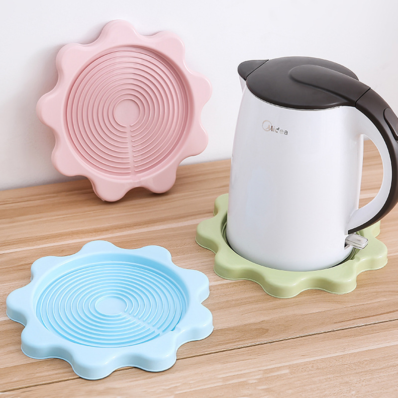 Kettle Mat Water Bottle Pads Warmer Tray Pure Color Heat Insulation Placemats Filter Tray Multipurpose Kitchen Tool