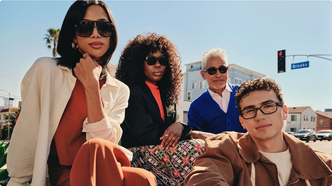 Amazon Echo Frames (newest model), Smart glasses with Alexa, Square frames in Classic Black with polarized sunglass lenses