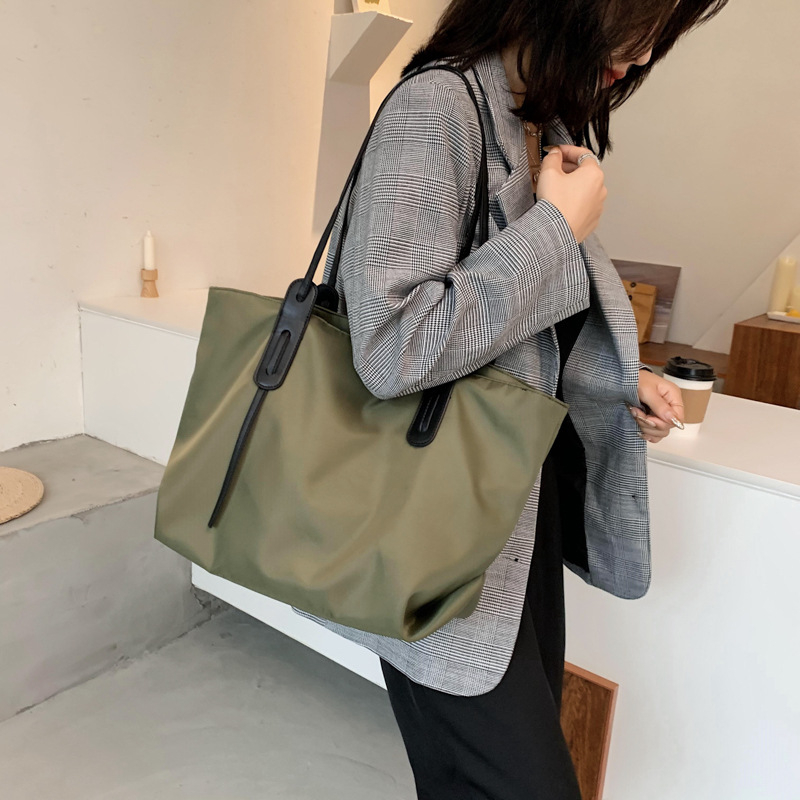 2055-9864 Women's New Simple Large Capacity Tote Bag Casual Retro Solid Color Shoulder Bag