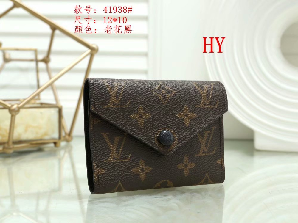 LV short wallet monogram