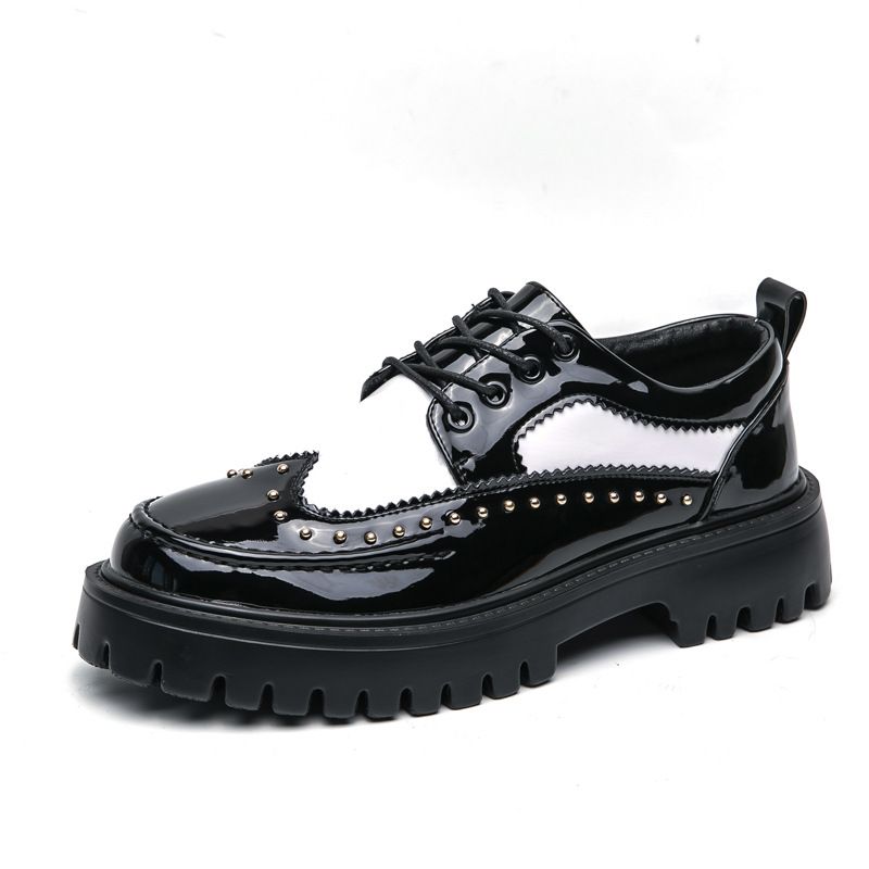 Cross-border large-sized 2025 formal casual shoes with rivets, personalized barber leather shoes, thick-soled height-increasing, black and white fashionable men's shoeswhite