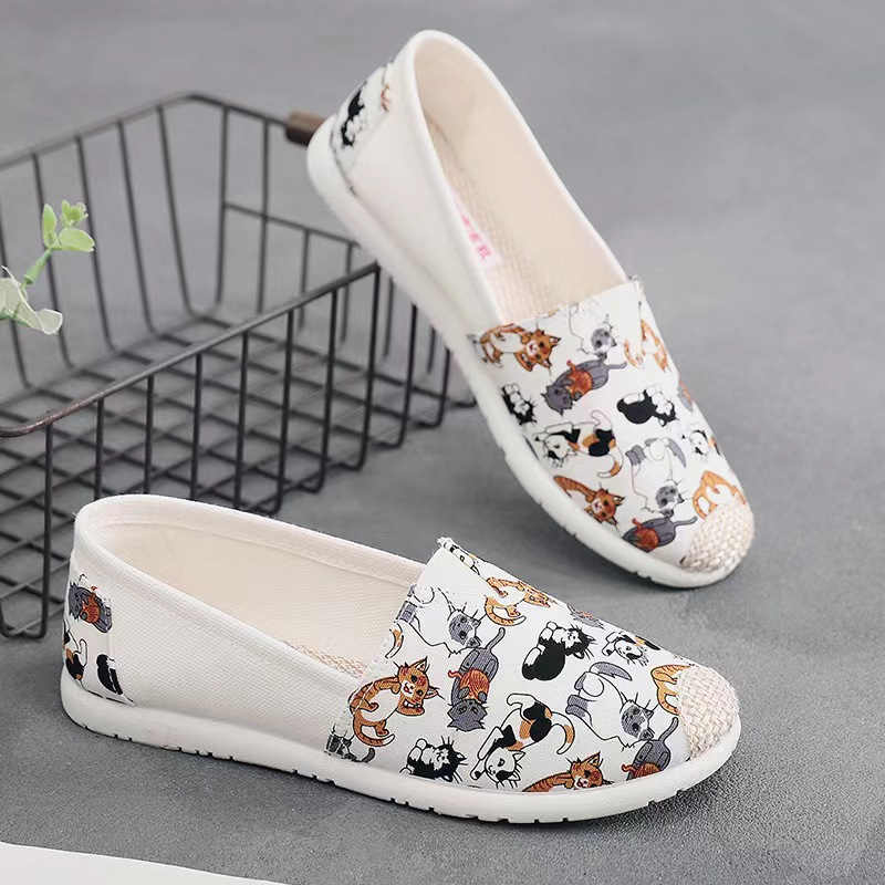 Cloth shoes women's soft bottom loafers canvas shoes comfortable fisherman shoes Korean version all-match