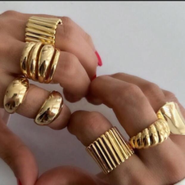 6414001HB 8pcs Set Minimalist Exaggerated Ripple Asymmetrical Rings For Women Gold Color Irregular Ring Set Party Daily Wear Jewelry Gifts