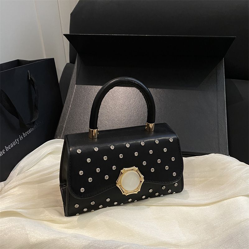 Women Stylish Studded Handbag, Unique Design Crossbody Bag, Elegant Versatile Shoulder Purse High‑Appearance Ladies Daily Bag
